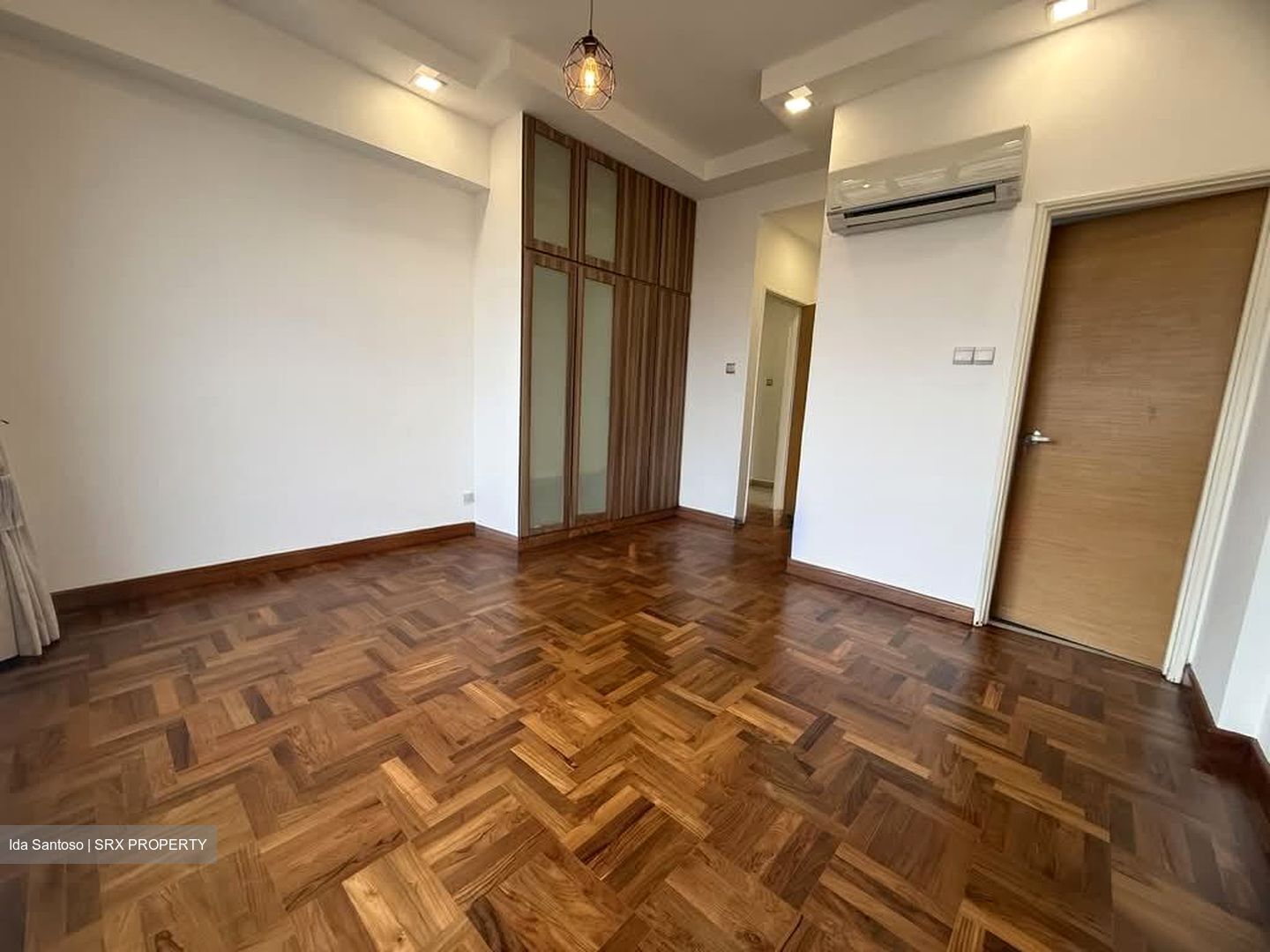 Dormer Park (D10), Condominium #558779041